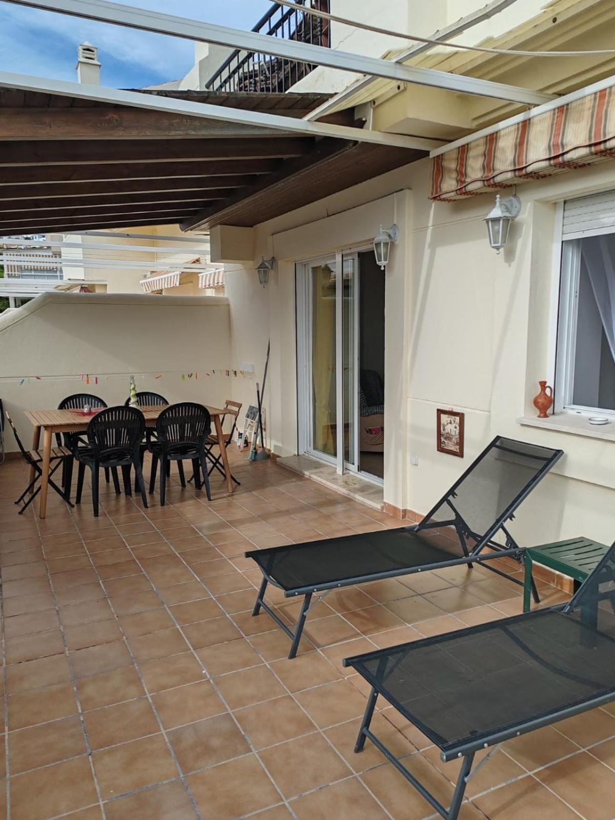 Seaview Apartment With Great Amenities & Facilities Benalmádena Dış mekan fotoğraf