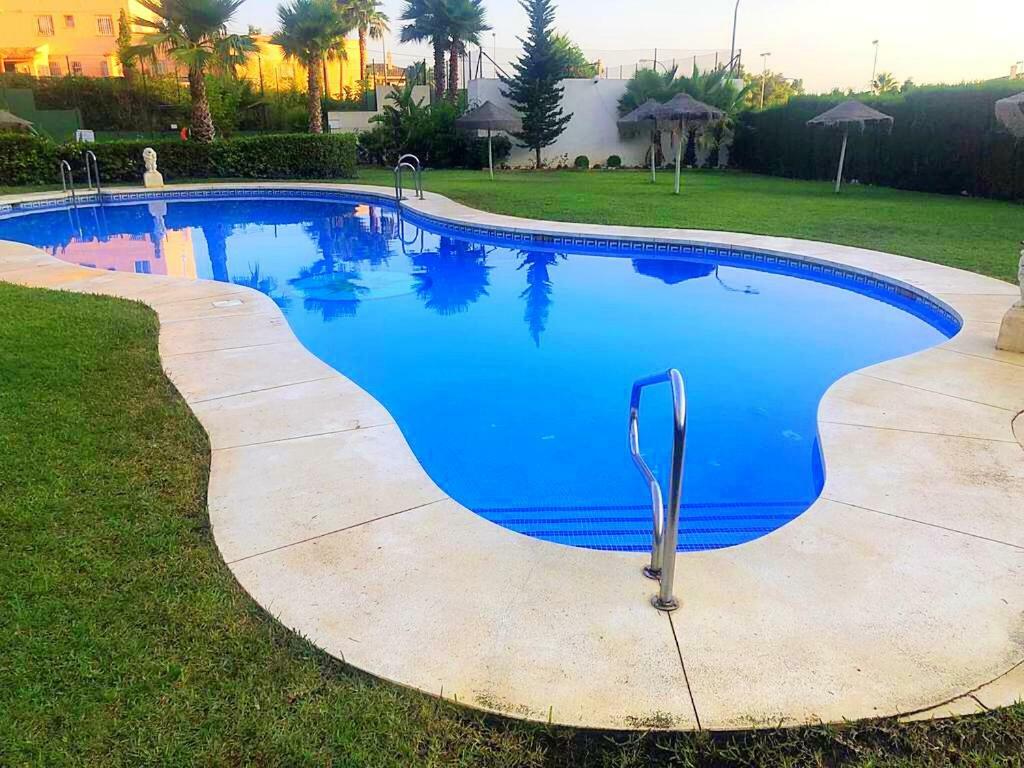 Seaview Apartment With Great Amenities & Facilities Benalmádena Dış mekan fotoğraf