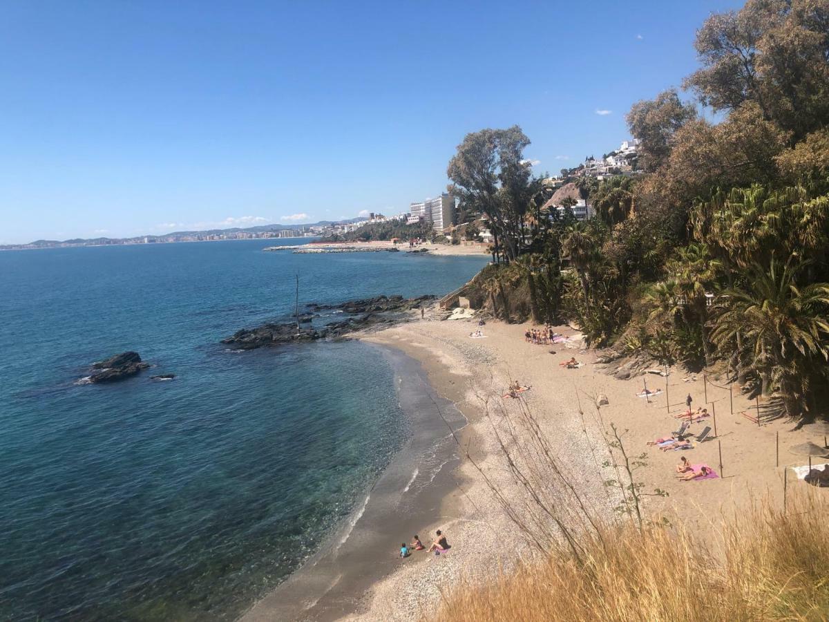 Seaview Apartment With Great Amenities & Facilities Benalmádena Dış mekan fotoğraf